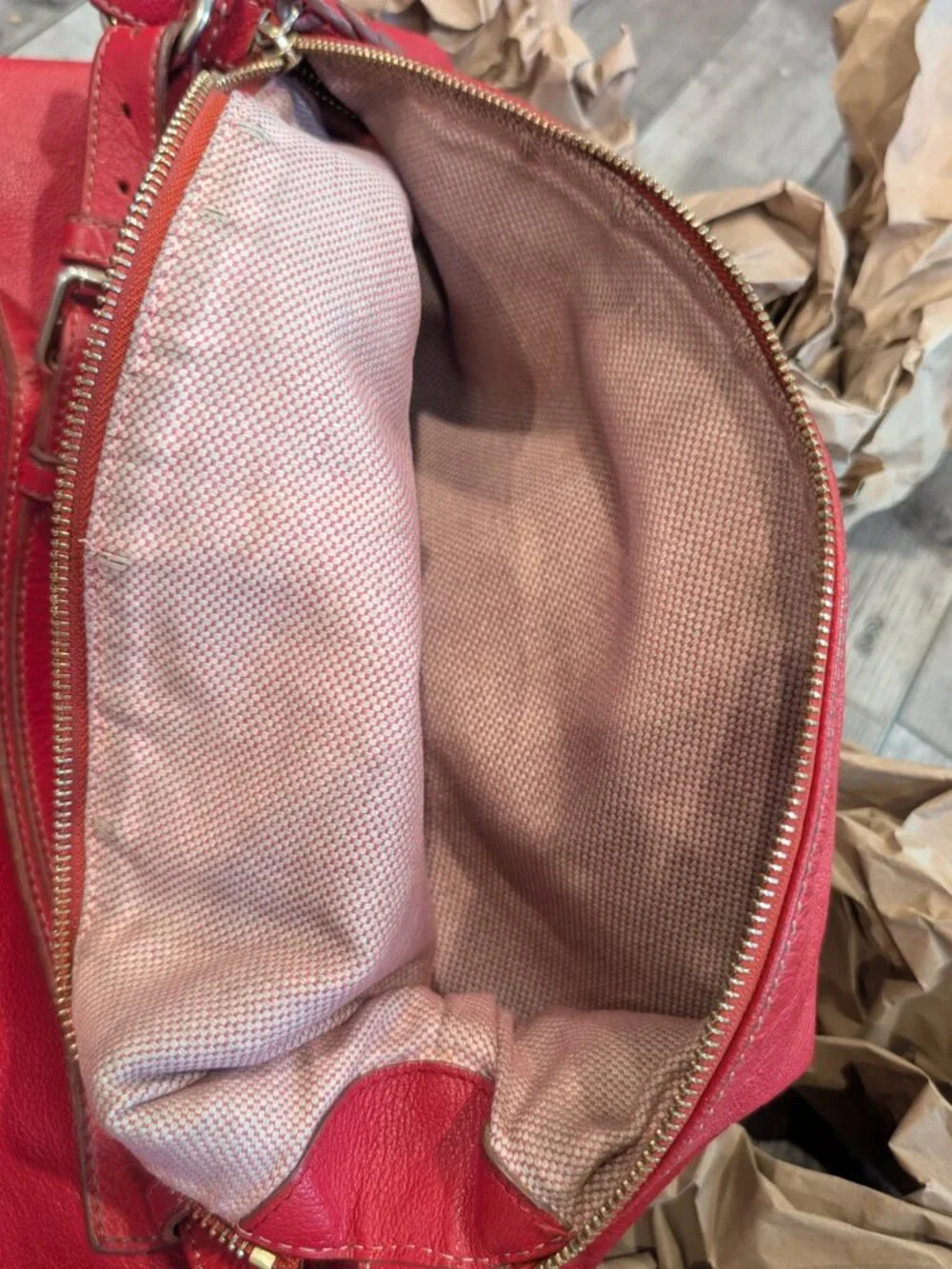Dooney & Bourke Large Red Leather Hobo Shoulder Bag GUC